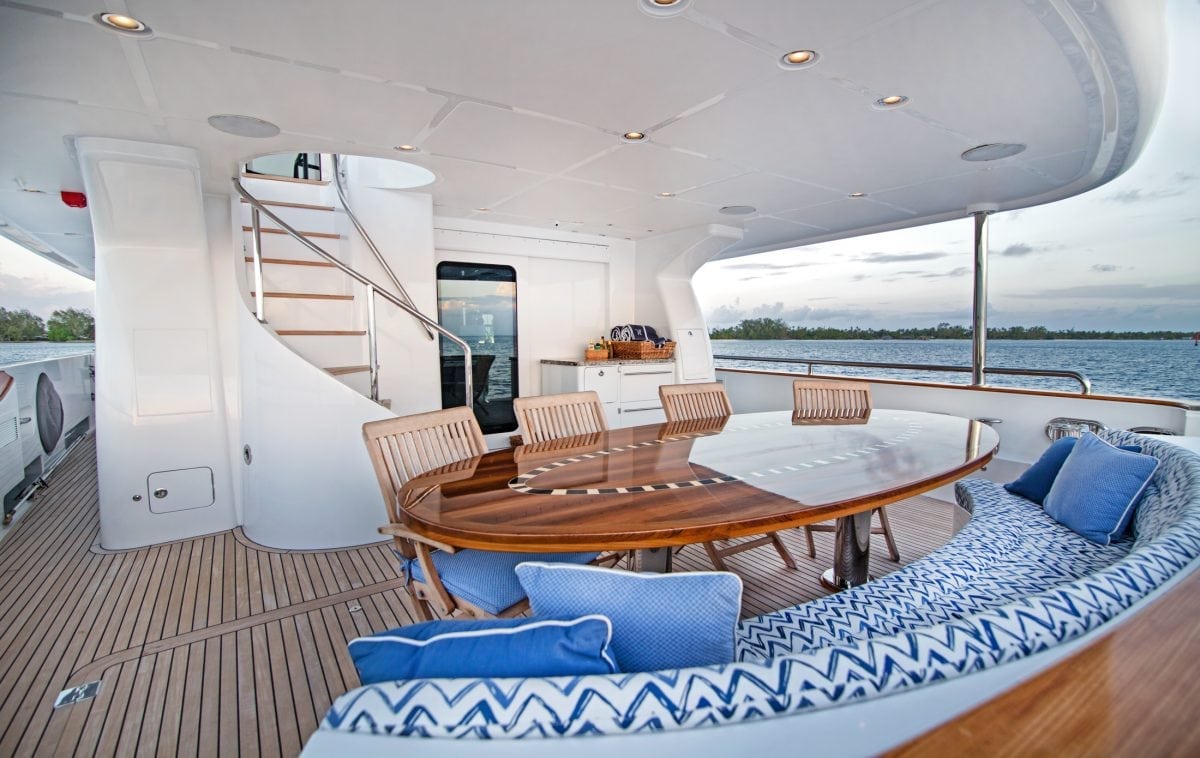 Staging Yacht Exterior