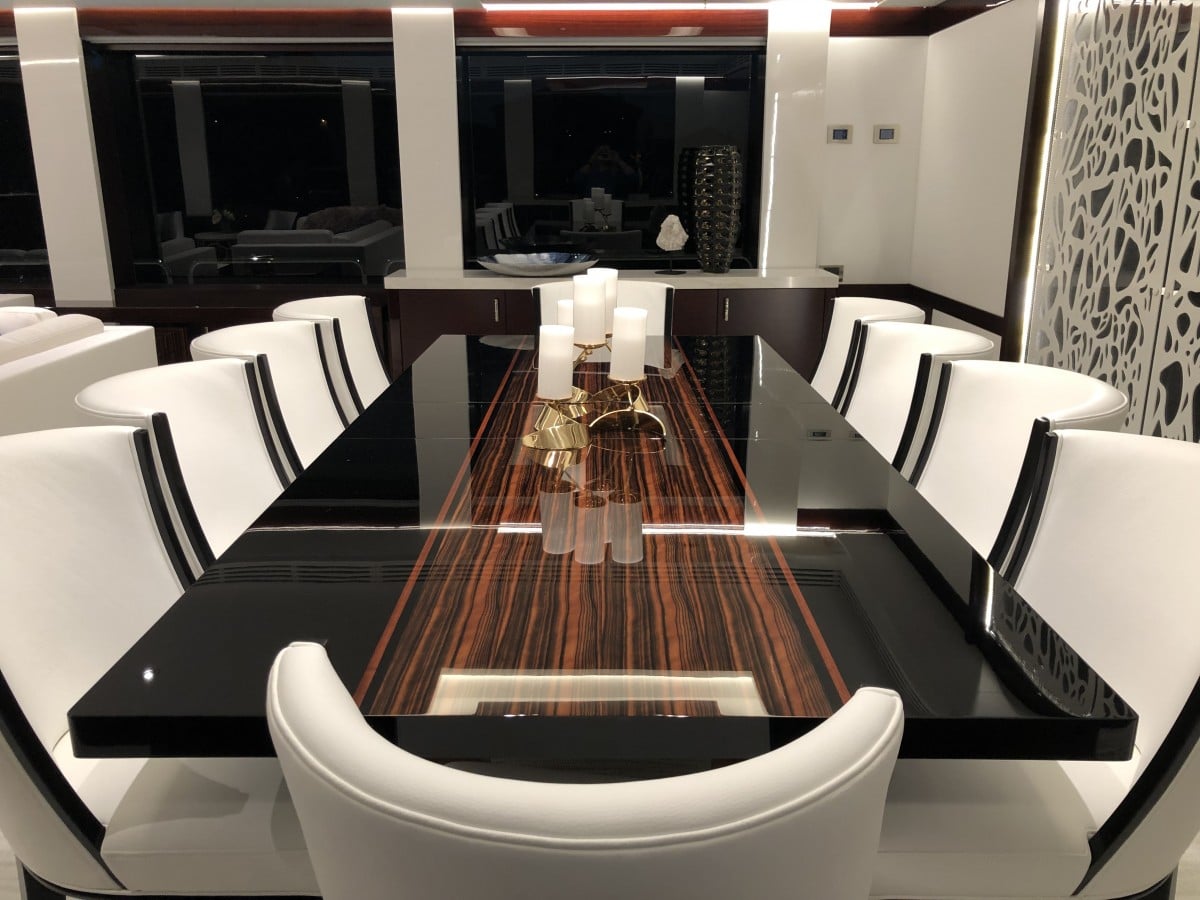 125' Westport Yacht Castlefinn Dining Salon