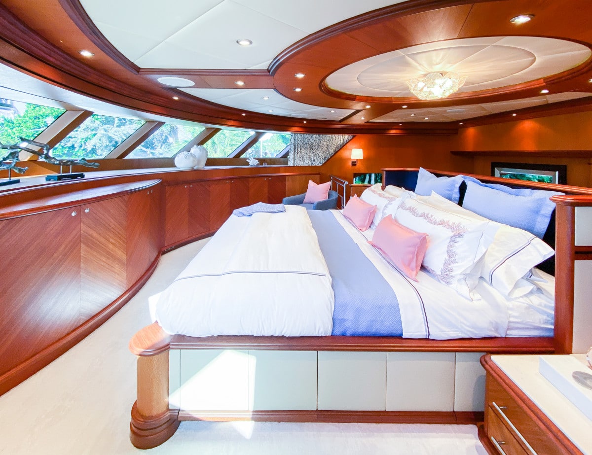 161′ Trinity Yacht Stay Salty Master Suite