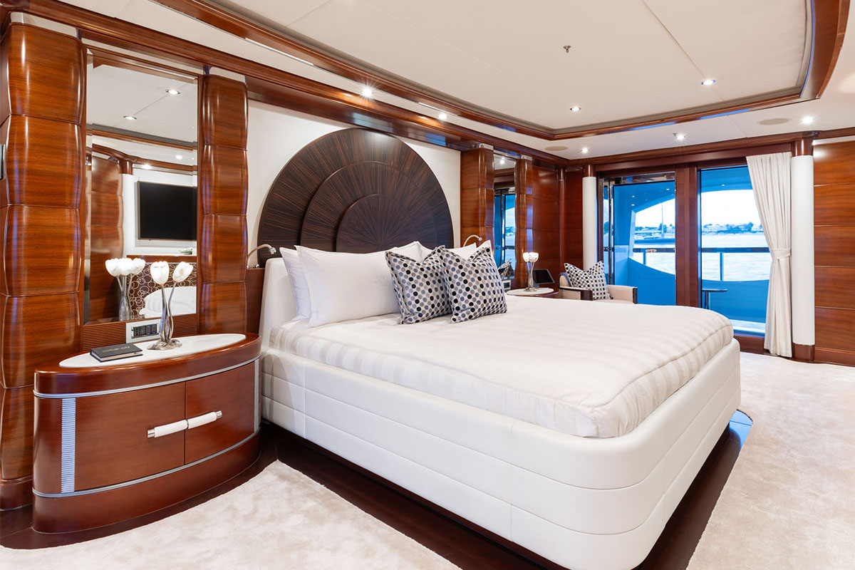 Lady B Master Stateroom After