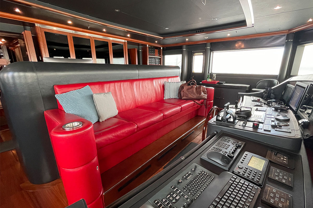 Lady B Master Office Before