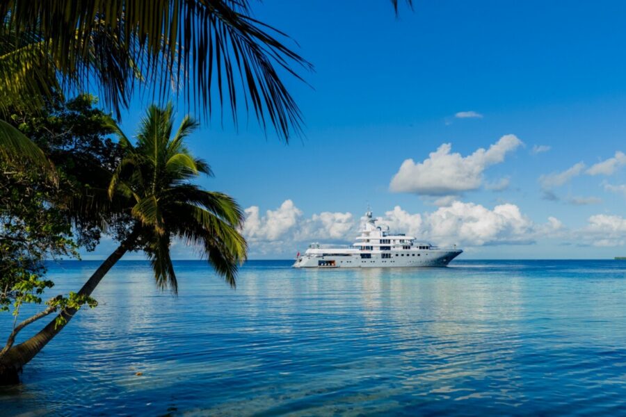 73M Admiral Exterior Profile 73M Admiral yacht exterior profile