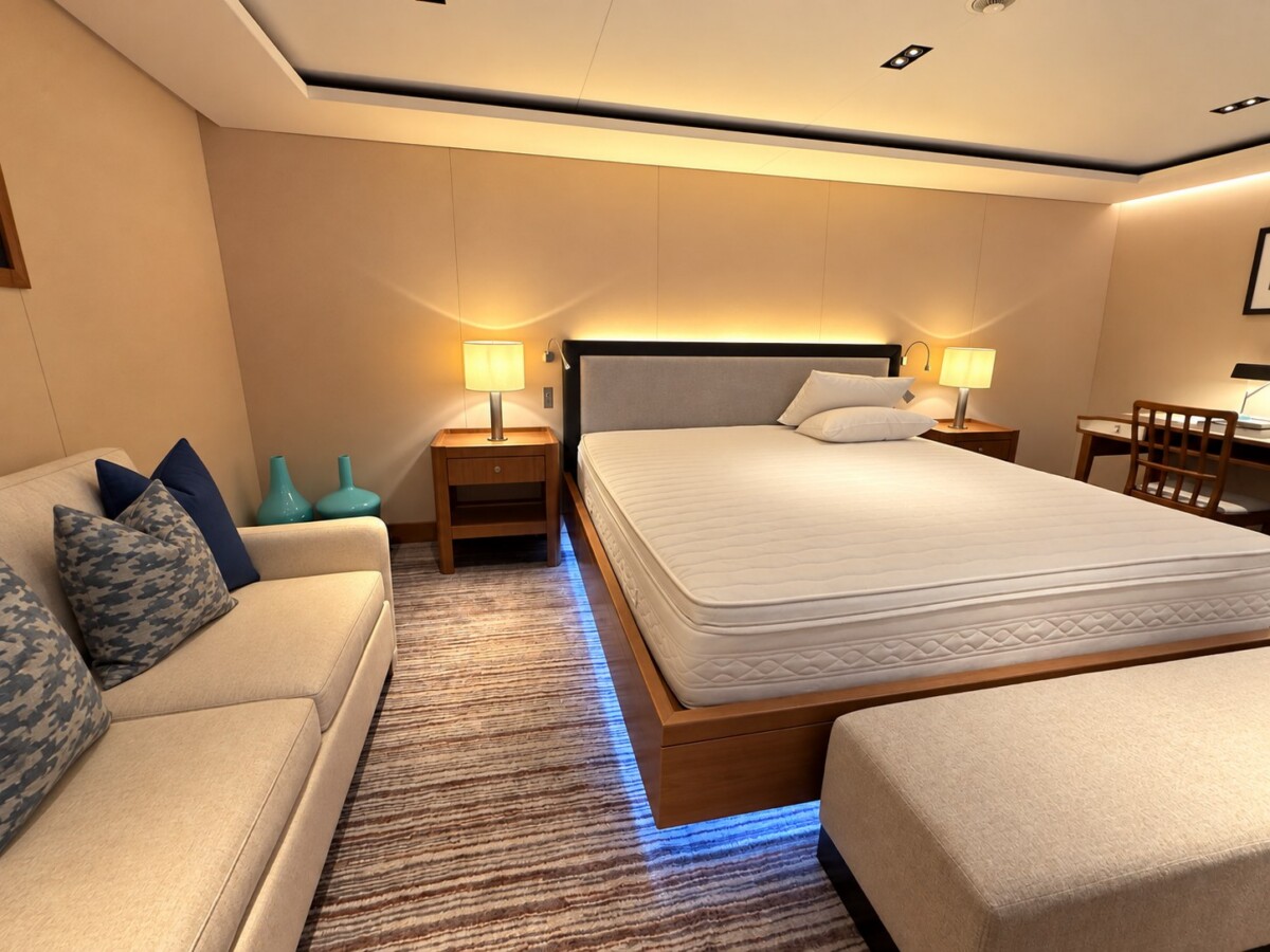 73M Admiral Green Stateroom before